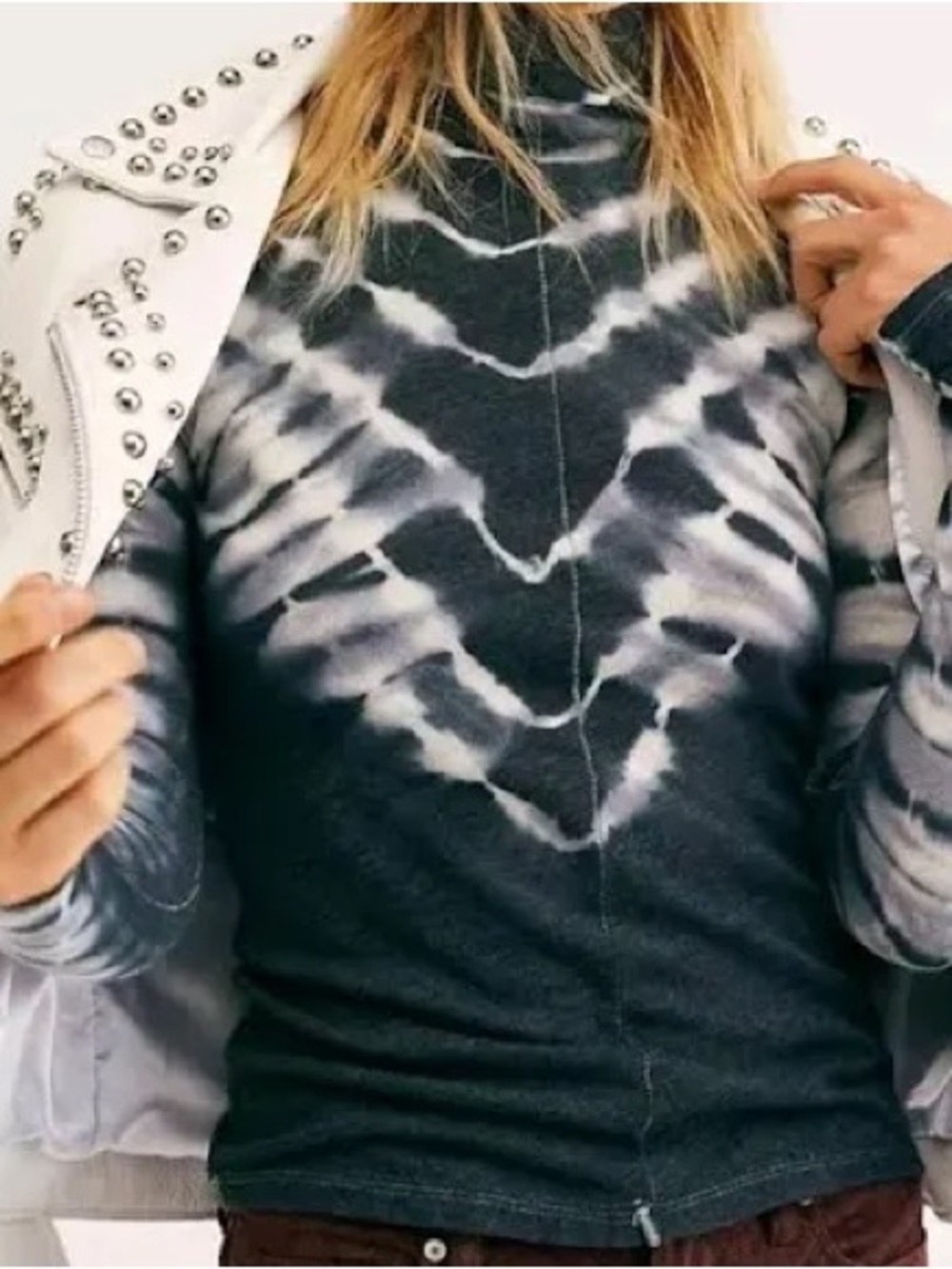 We The Free Women's Navy & White Tie-Dye Long Sleeve Mock Neck Tee
